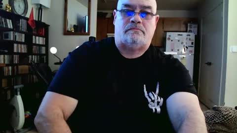 chubbl online show from December 8, 2024, 12:29 am