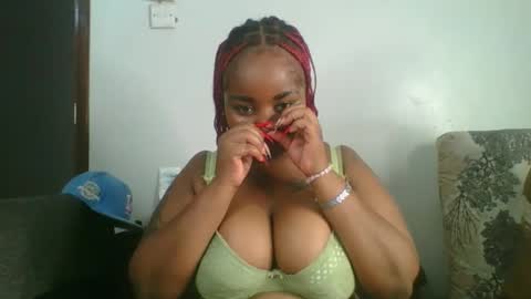 chubby_princess2 online show from October 16, 2025, 9:27 pm