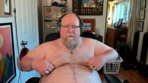 Chubby online show from September 28, 2025, 12:49 am