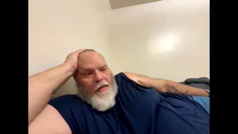 chubbyluvr42 online show from October 9, 2025, 1:14 am