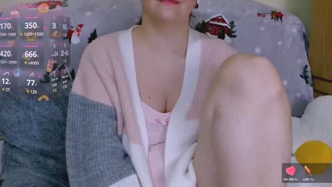 Maia online show from December 24, 2024, 6:06 pm