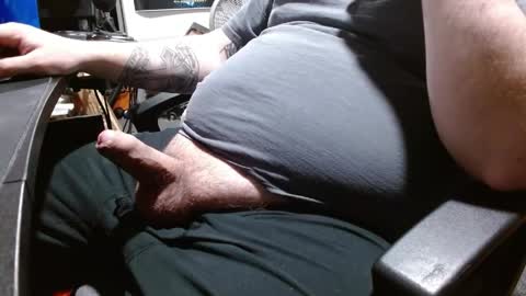 chubbyuncut5 online show from March 29, 2026, 4:01 am