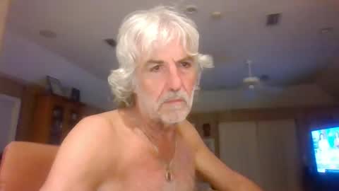 chuck354139 online show from January 3, 2025, 6:44 am