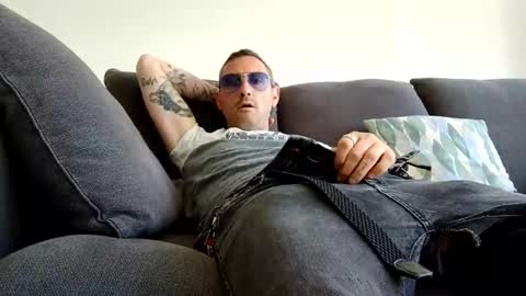 ciaoneciaone25 online show from May 7, 2026, 9:36 am