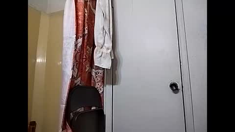 Snapshot of ciestep8216 chatting on January 5, 2025, 10:29 pm ciestep8216 online show from January 5, 2025, 10:29 pm