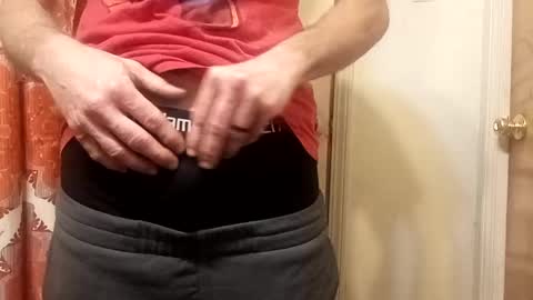 Snapshot of ciestep8216 chatting on February 11, 2025, 9:03 pm ciestep8216 online show from February 11, 2025, 9:03 pm