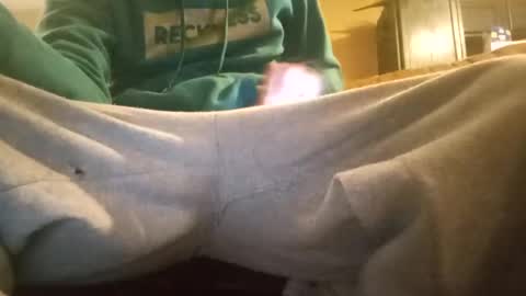 Snapshot of ciestep8216 chatting on February 17, 2025, 8:41 am ciestep8216 online show from February 17, 2025, 8:41 am