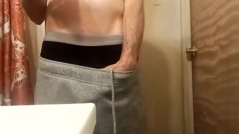 Snapshot of ciestep8216 chatting on March 1, 2025, 9:07 am ciestep8216 online show from March 1, 2025, 9:07 am