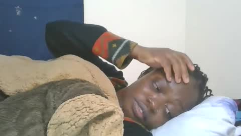 cilia petite online show from October 19, 2025, 10:38 am