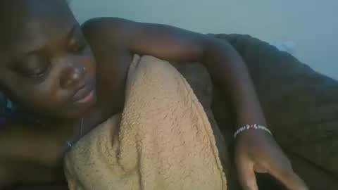 cilia petite online show from February 9, 2026, 10:19 am