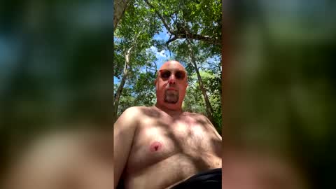 cinapw online show from April 3, 2026, 4:27 pm