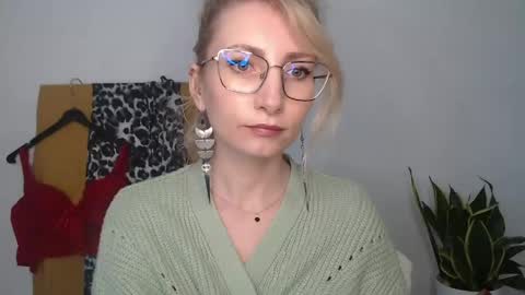 Cinderella online show from April 16, 2026, 6:47 am