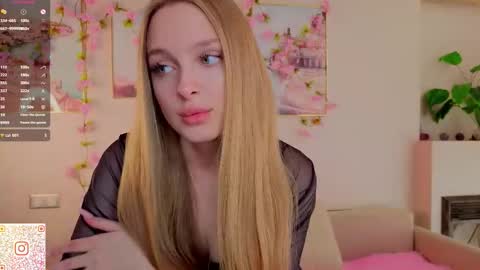 Im Cindy online show from October 17, 2025, 7:11 am