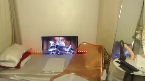 Cindy online show from February 6, 2026, 6:33 pm