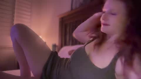 cinnamonache online show from September 10, 2025, 5:51 am