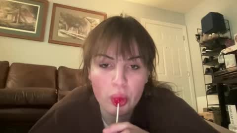 cinnamonjaxin online show from December 19, 2024, 7:18 pm