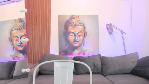 Cintia online show from November 11, 2025, 12:16 pm