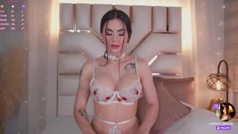 Snapshot of cinthia_jones2 chatting on February 6, 2026, 5:01 am Cinthia online show from February 6, 2026, 5:01 am