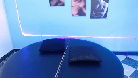 Cinthya online show from March 26, 2026, 6:35 pm