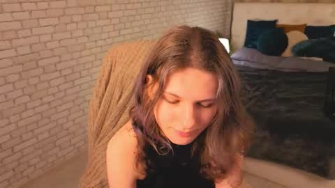 Jennie online show from December 5, 2025, 2:03 pm