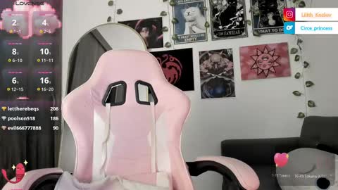 Paulina online show from February 25, 2025, 11:55 pm