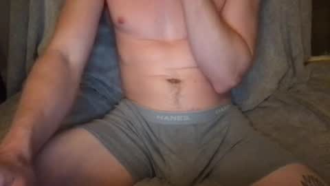 circumsizedbandit online show from September 18, 2025, 2:35 am