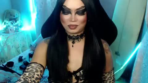 QUEEN CESS online show from June 26, 2026, 4:11 pm