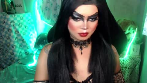 QUEEN CESS online show from July 6, 2026, 7:05 am