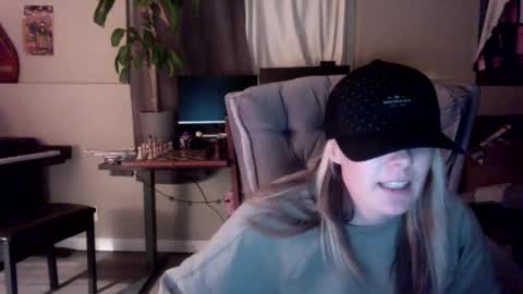 Snapshot of cj_wunderlust chatting on September 28, 2025, 9:47 am cj_wunderlust online show from September 28, 2025, 9:47 am