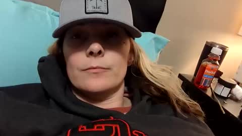 Snapshot of cj_wunderlust chatting on October 13, 2025, 2:44 am cj_wunderlust online show from October 13, 2025, 2:44 am