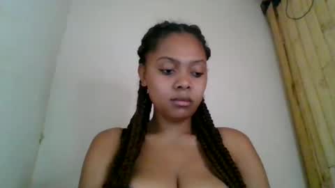 ckamilla45 online show from October 17, 2025, 6:38 am