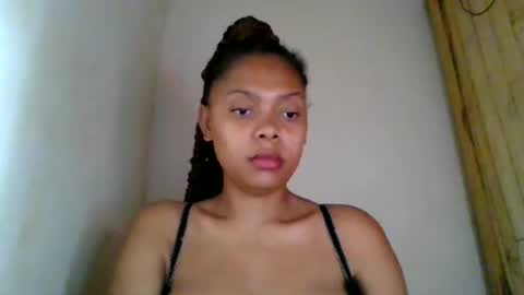 Snapshot of ckamilla45 chatting on November 25, 2025, 3:50 am ckamilla45 online show from November 25, 2025, 3:50 am