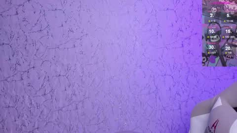 Claire Faers online show from May 24, 2026, 2:38 am