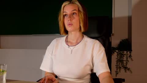 Claire online show from July 4, 2026, 3:07 pm