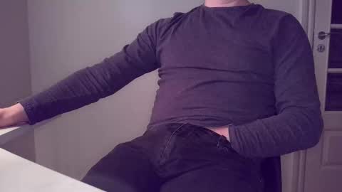 clamshive7 online show from February 21, 2026, 12:11 am