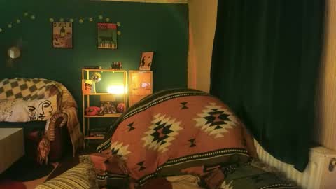 Clancy online show from November 3, 2025, 6:42 pm