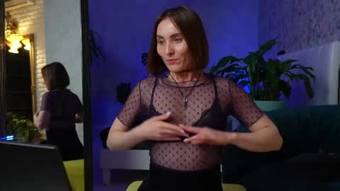 Clara online show from April 3, 2026, 5:55 pm