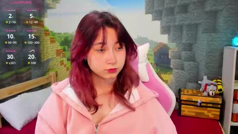 clarabenson online show from November 28, 2025, 7:38 pm