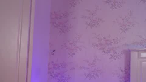 ClaraHazel online show from January 17, 2026, 5:23 am