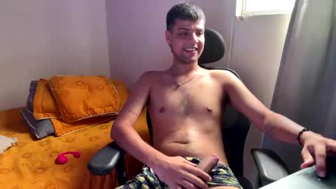 Snapshot of clarentz_baileys chatting on April 27, 2026, 8:29 pm Clarentz bby online show from April 27, 2026, 8:29 pm