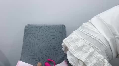 Clari online show from October 25, 2025, 1:13 am