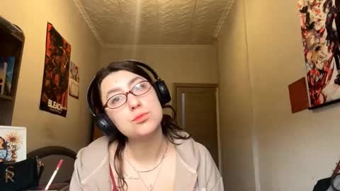 Karolina online show from February 25, 2026, 11:42 am