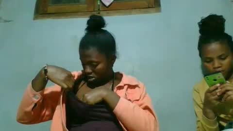 clarisse98 online show from November 15, 2025, 7:21 pm