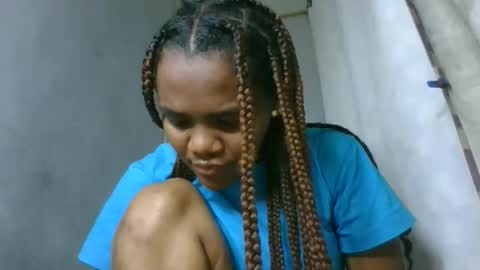 clarisse98 online show from January 13, 2026, 7:35 am