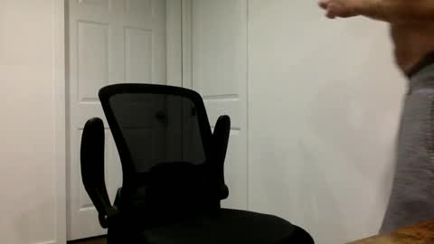 Clarke Cock online show from November 13, 2025, 11:09 am