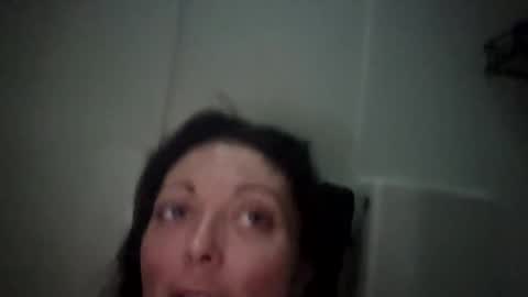 Snapshot of clarnbear chatting on July 5, 2026, 7:21 pm clarnbear online show from July 5, 2026, 7:21 pm