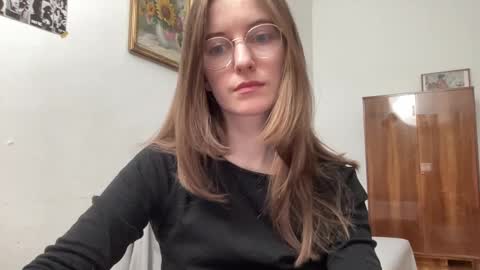 classyandgirly online show from February 6, 2025, 9:28 pm