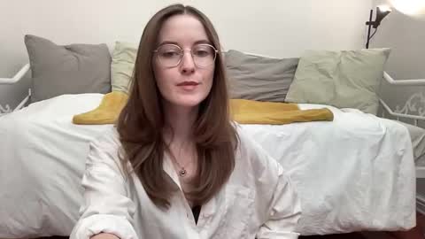 classyandgirly online show from February 2, 2026, 7:23 pm