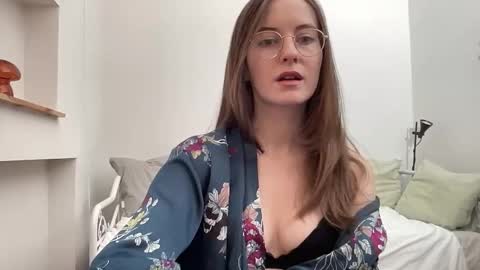 classyandgirly online show from February 18, 2026, 8:16 pm