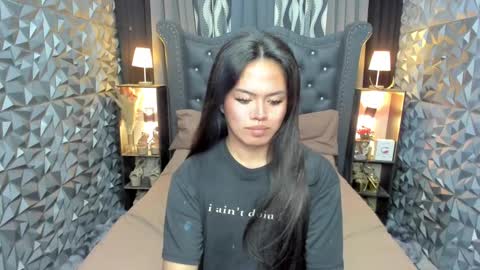 Samira Sarafin online show from February 7, 2025, 6:14 am